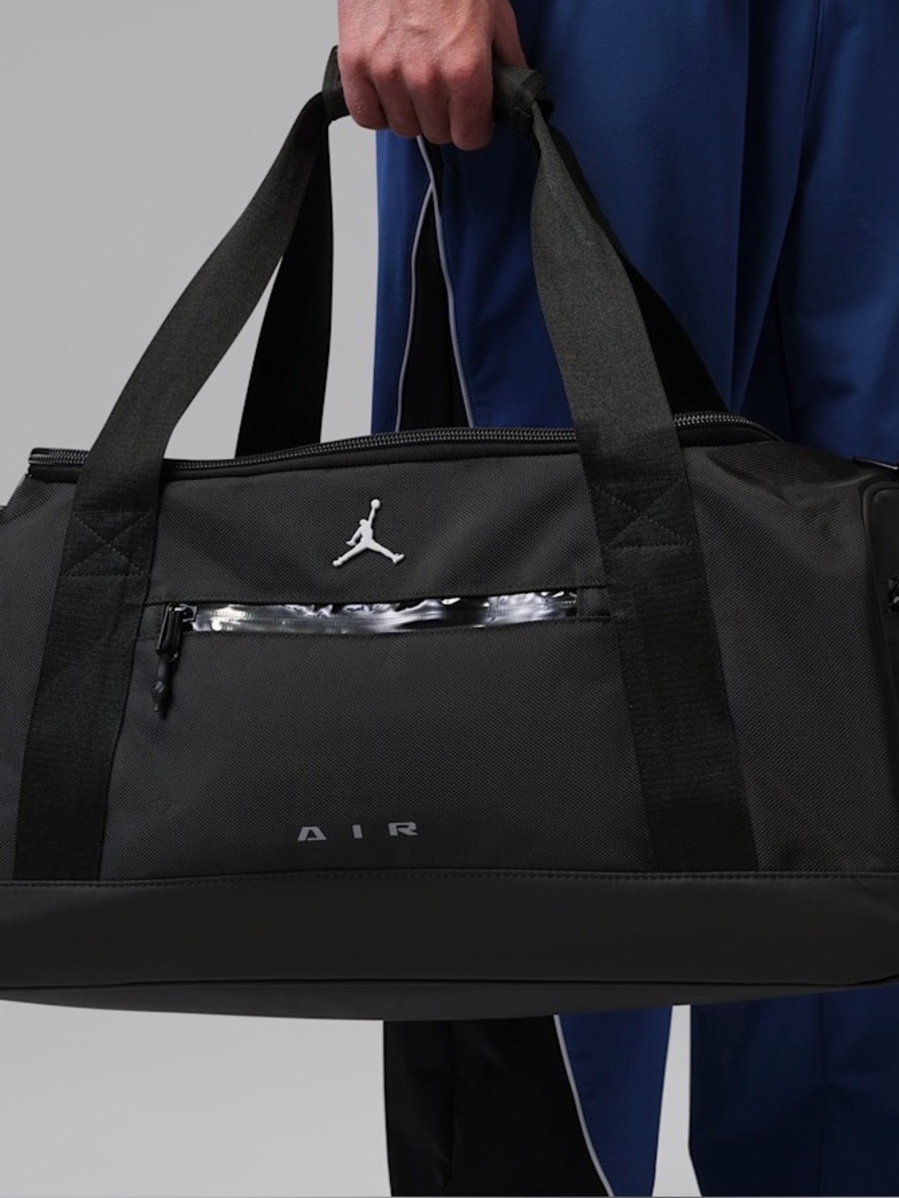 Nike Air Jordan Sport Duffel Bag (47.L) Gym Camping Black MA0913-K25 NWT